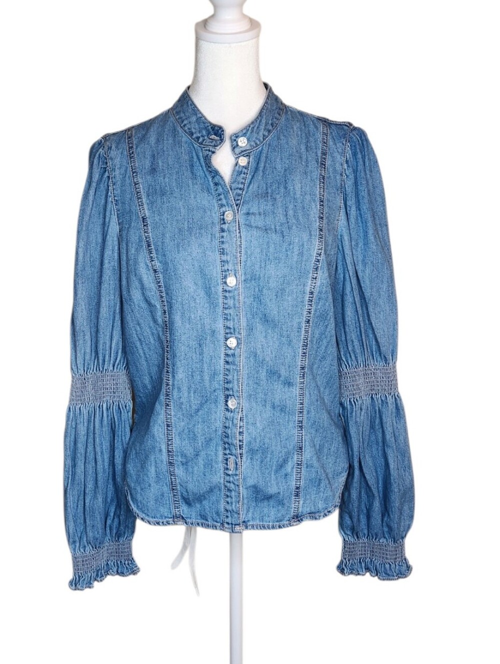 Veronica Beard Dalton Smocked Sleeve Denim Shirt in Mystic Blue Size 6/SM Est.